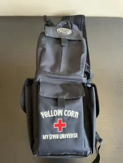 YELLOW CORN ボディバッグ ブラック