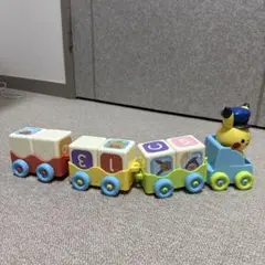 【訳あり】ピカチュウ トイローヤル　モンポケ　つみきのでんしゃ