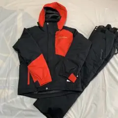 新品、未使用スキーウエア上下セット