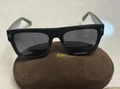 TOM FORD TF751-F-N ブラック サングラス ケース付き