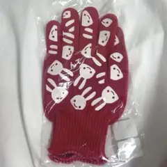 cune 軍手　赤　新品未使用