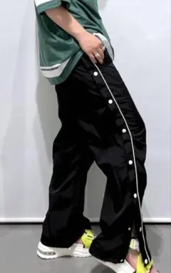 FOREVER 21 パラシュートカーゴパンツ サイドスナップボタン S 黒