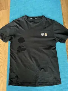 メゾンキツネ　黒Tシャツ