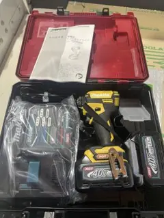 Item thumbnail for item 085faacb-318d-42ce-9e0e-b505d6575ce1