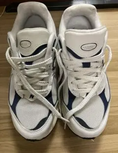 2〜3回程度着　newbalance M2002RHQ ホワイト