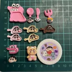 デコパーツ⭐️しんちゃん