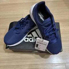 adidas スニーカー　ネイビー