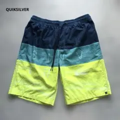 QUIKSILVER カラフル 水着