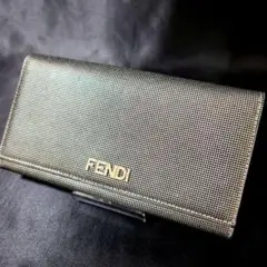 美品 FENDI フェンディ 長財布 シルバー
