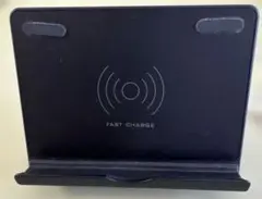 ワイヤレス充電器　USBタイプＣとAで接続　タイプＣケーブル付き。