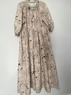 花柄ロングワンピース ベージュ