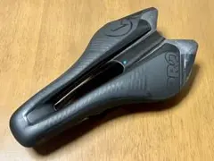 PRO カーボンサドル Aerofuel 142mm