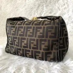 フェンディ アクセサリーポーチ キャンバス バニティ キャンバス ズッカ 金具