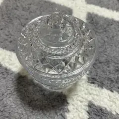 クリスタルカットプラスチック 蓋付き小物入れ