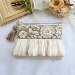 【 12cm 】ティッシュケースポーチ インド刺繍 オーロラ　パール