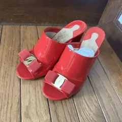 フェラガモ パンプス　ピンク　vera 5.5