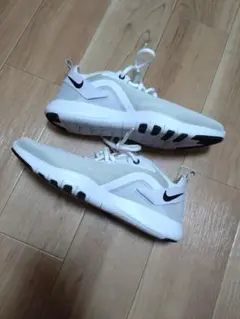 Nike Flex TR トレーニングシューズ ホワイト　24.5センチ