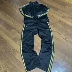 【adidas】 ジャージ上下セット 黒ゴールドライン Sサイズ