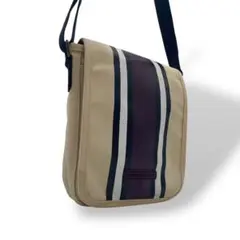 Item thumbnail for item 540c4702-80f4-4ad1-90af-31f181ae631d