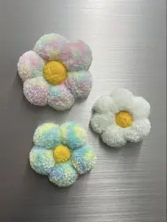 お花のマグネット3個セット　パンチニードル