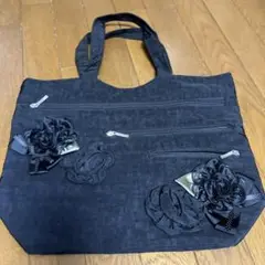 黒いフラワー装飾トートバッグ