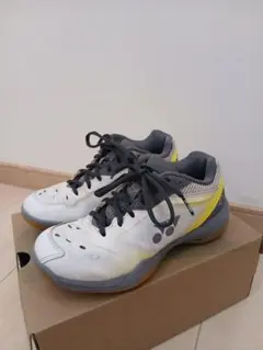YONEX バドミントンシューズ 65Z　スリム　22.0cm