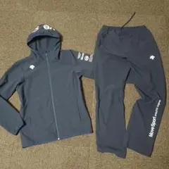送料無料【DESCENTE】ストレッチクロス 軽量上下セット S