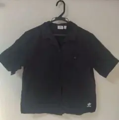 adidas シアサッカー半袖シャツ 黒 トレフォイルロゴ