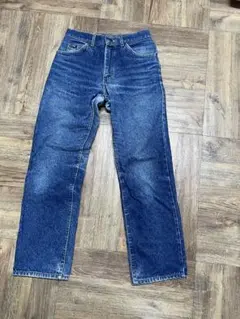 Item thumbnail for item f6faa52d-4d86-4e1d-b01b-010e30ba2b20