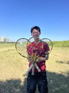 岩村ナダル選手のサイン入りテニスラケットBabolat Pure Aero