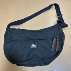 Item thumbnail for item f59d89e3-a22a-4c42-8709-f0d6df8332b4