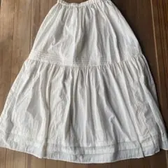 《美品》ホワイト フレアスカート