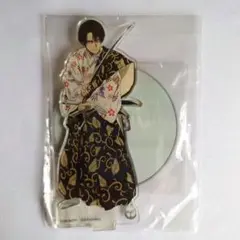 進撃の巨人　アクリルスタンド　リヴァイ　歌舞伎