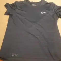NIKE DRI-FIT Tシャツ