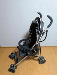 『西松屋 折りたたみ式ベビーカー ブラック』