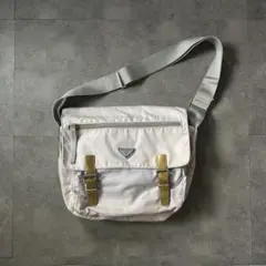 Item thumbnail for item 02314917-23e4-4845-b8e4-3b6c49d5b5ee