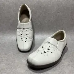 アキレスソルボ レザースニーカー