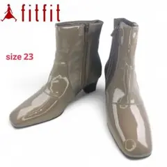 Item thumbnail for item 06e5940d-7793-49ca-8936-26a0ef67a027