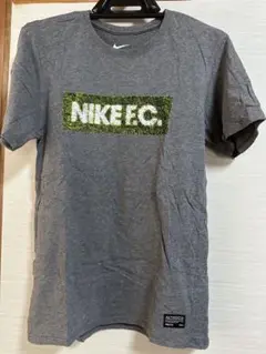 Nike F.C. Tシャツ