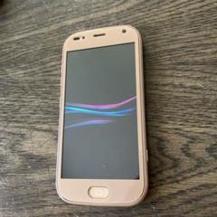 docomo F-01L らくらくスマートフォン　ゴールド