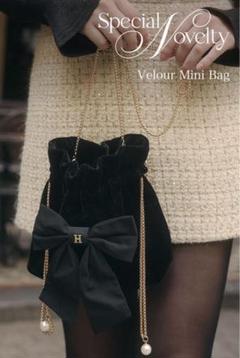 バッグ herlipto VELOUR MINI BAG 2025年最新】Herlipto ショルダーバッグの人気アイテム - メルカリ