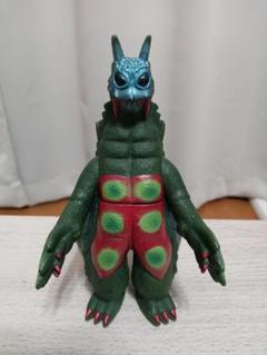 ウルトラ怪獣 、ドラゴリー ソフビ 大怪獣バトル！ウルトラブログ レトロ系ソフビ人形 ドラゴリー