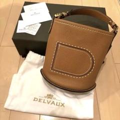 hachi様【国内購入正規品】DELVAUX Pin Mini Bucket - メルカリ