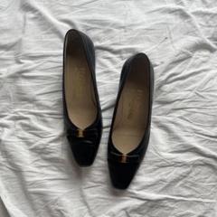 Ferragamo NOVOLI Black Heeled Pumps