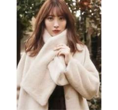 新品未使用 ファー コート ベージュ クリーム M Her lip to好きな方 2025年最新】winter love faux fur coat herliptoの人気アイテム