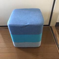 オットマンチェア