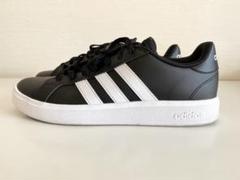 adidas アディダス