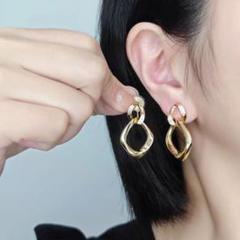 N030キラキラ　揺れる　かわいいイヤリング　おしゃれ　韓国　高級感　通勤　結婚のサムネイル
