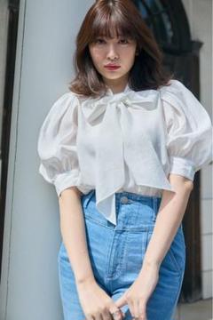 herlipto justbecause two-wayblouse - メルカリ