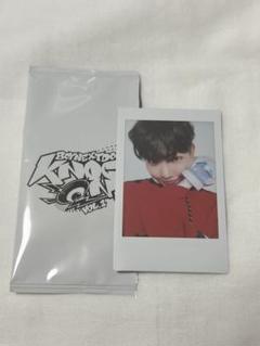 omega x ジェヒョン チェキ 2枚 セット Boynextdoor ジェヒョン トレカ チェキ 証明写真セット - メルカリ